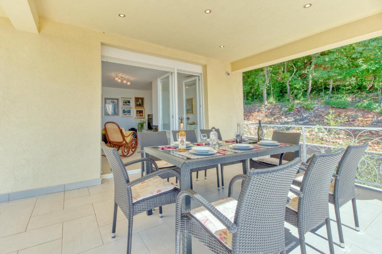 Villa Sole Omišalj Eksteriør bilde